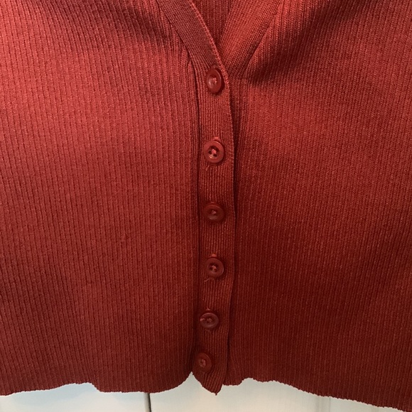Burgundy ribbed cardigan from Zara NWOT - Picture 2 of 6